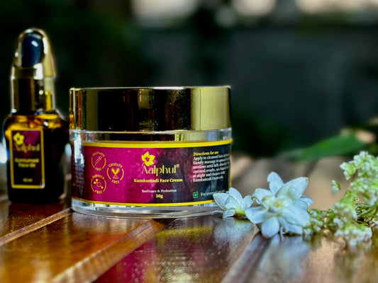 Aalphul Kumkumadi Face Cream bottle containing Kumkumadi Tailam,Manjistha, Chandana, Licorice, Jojoba Oil, Shea Butter, Lotus Extracts and Coconut Oil